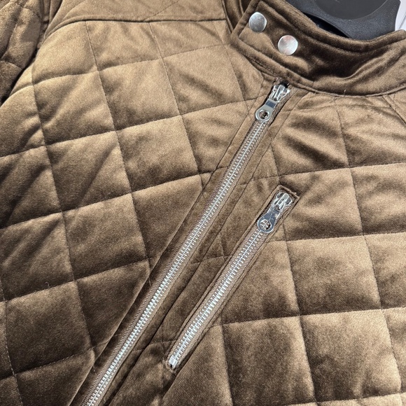 Medium GBG Los Angeles by Guess Quilted Velvet Full-Zip Bomber Jacket - Picture 3 of 12